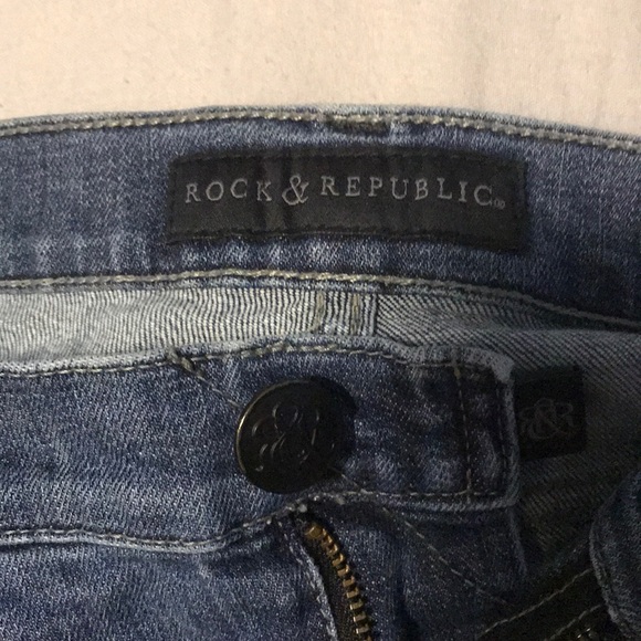 Rock & Republic boot cut jeans - Picture 2 of 3